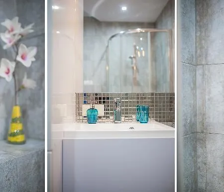 Design Centrum-garbary Street Apartment