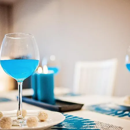 Design Centrum-garbary Street Apartment