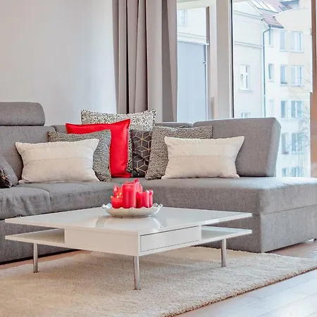 Design Centrum-garbary Street Apartment *